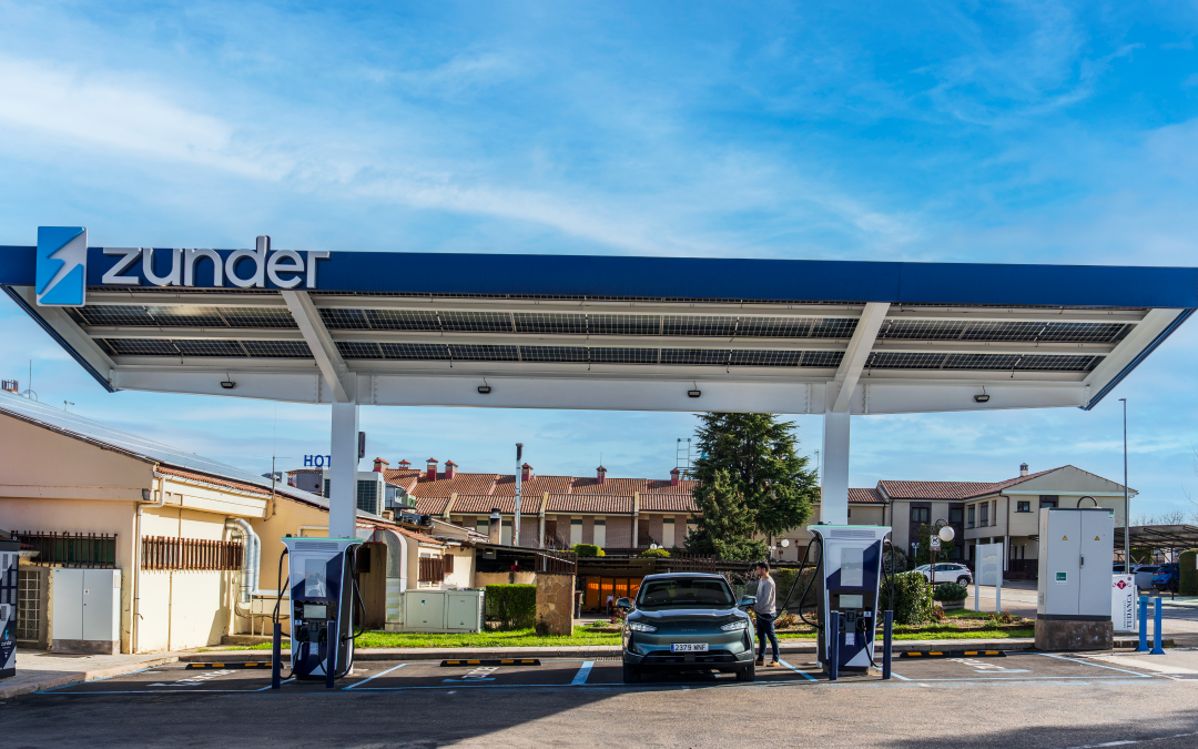 Estación de Carga Ultrarrápida de Zunder en Aranda de Duero