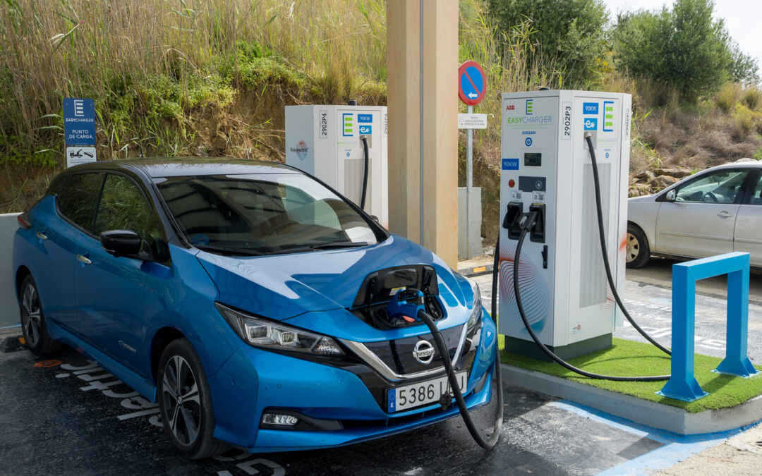 Estación de Carga Zunder en Estepona: fotovoltaica y ultrarrápida