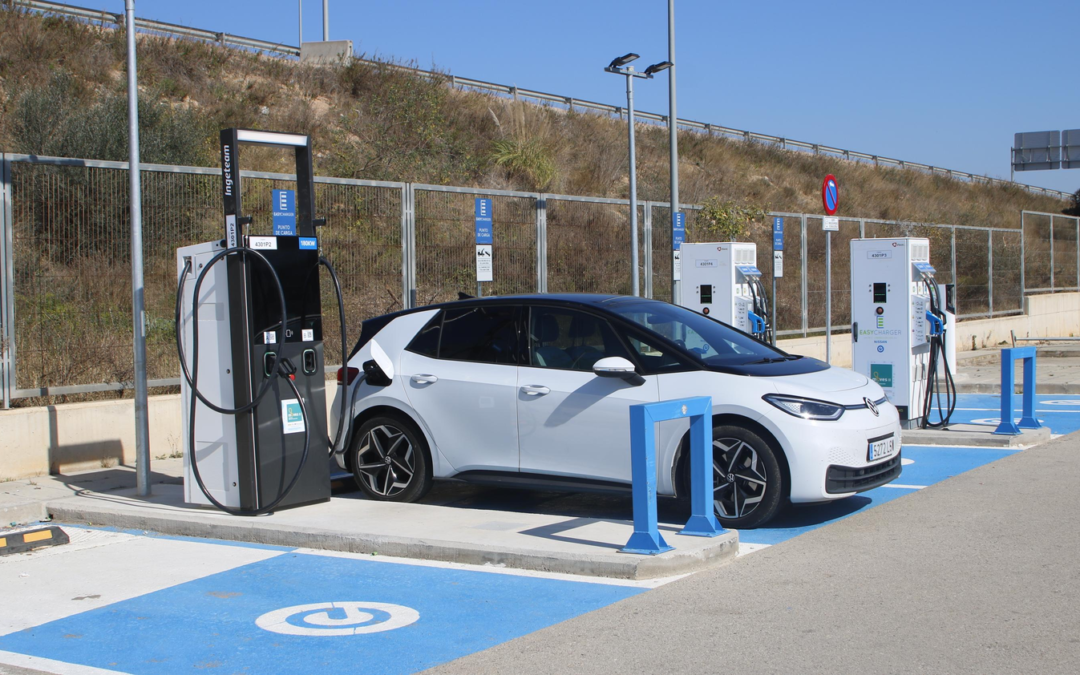 Nuevo Cargador de 180 kW de EasyCharger en L´Aldea