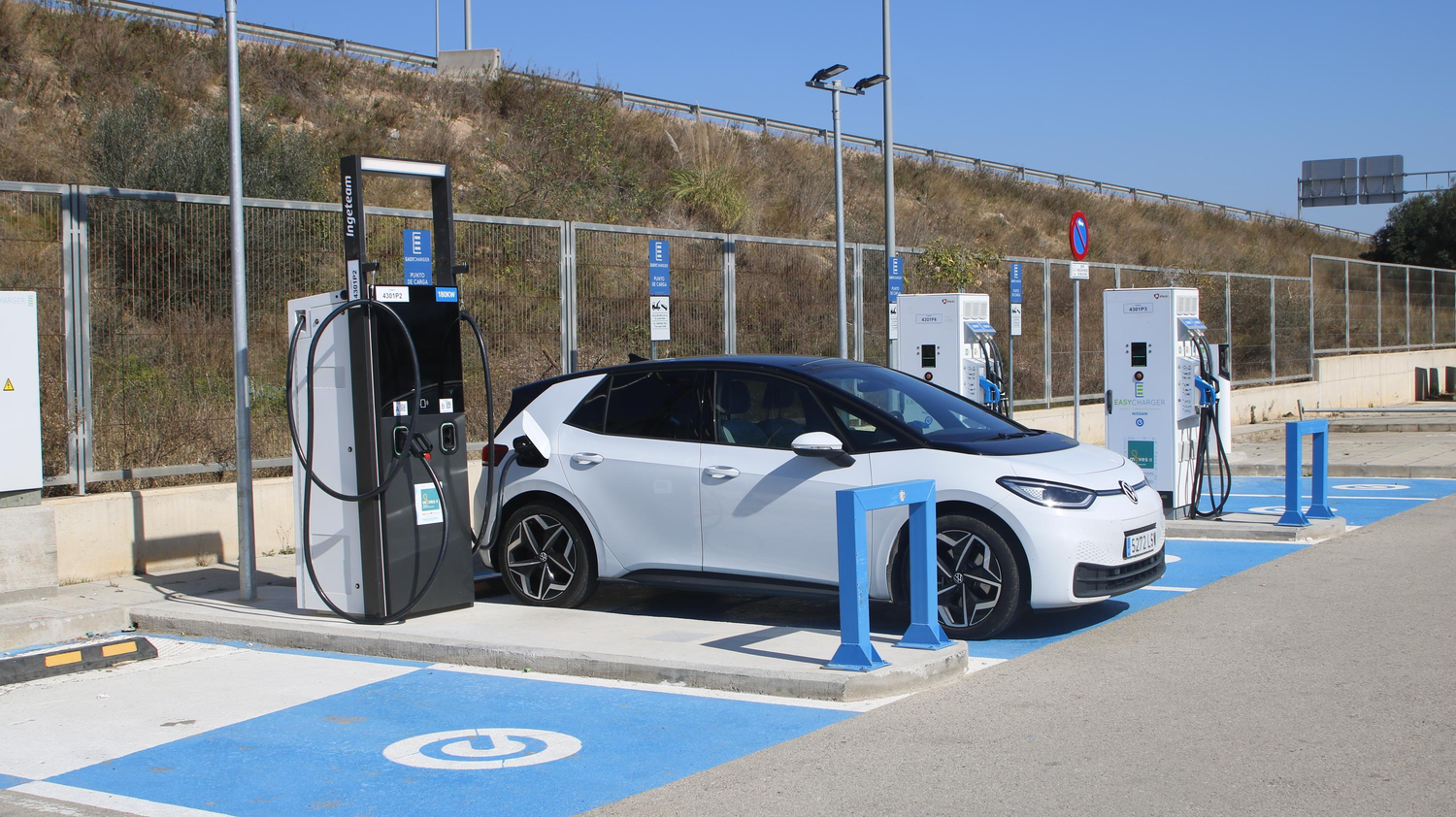 Nuevo Cargador de 180 kW de EasyCharger en L´Aldea