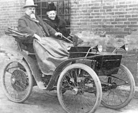 ¿Cuál fue el primer coche eléctrico de la historia?