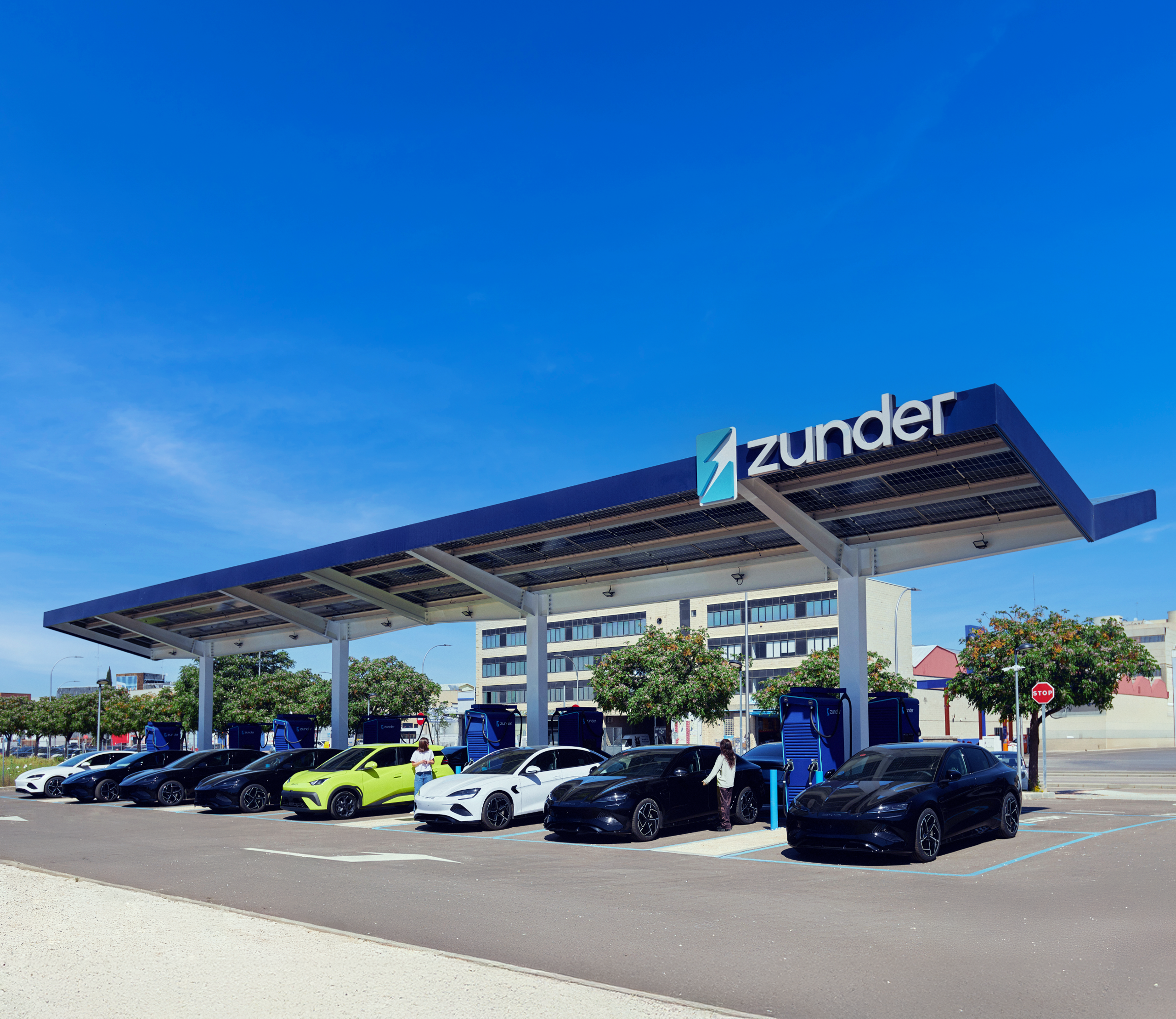 Pourquoi choisir Zunder pour vos infrastructures de recharge pour véhicules électriques (IRVE) ?