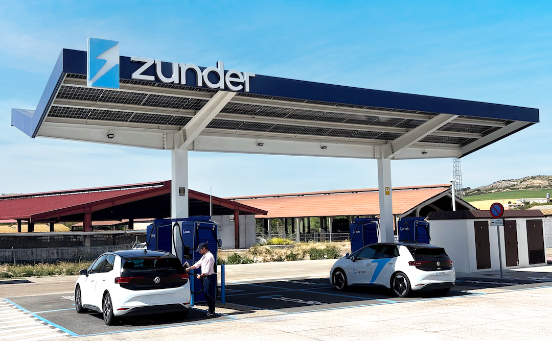 Estación de Carga Ultrarrápida de Zunder en Castrillo de la Guareña