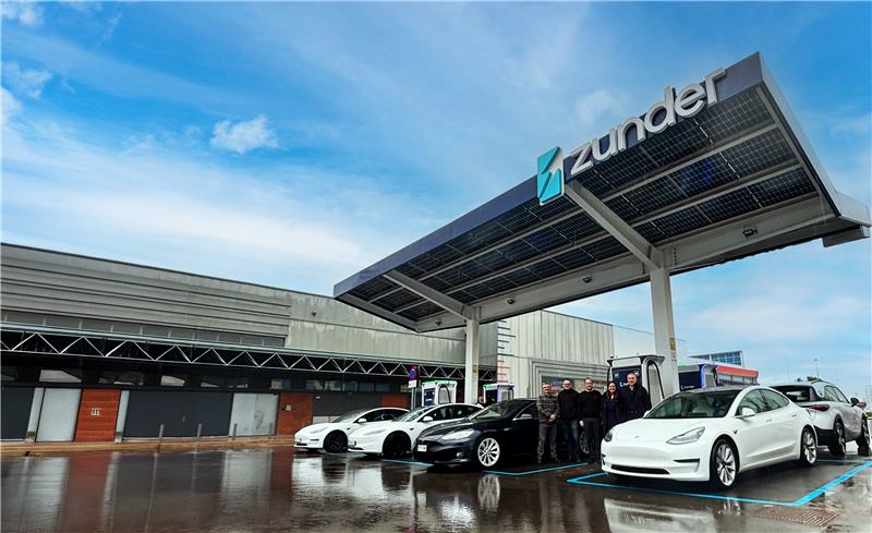 Acuerdo entre Club Tesla y Zunder