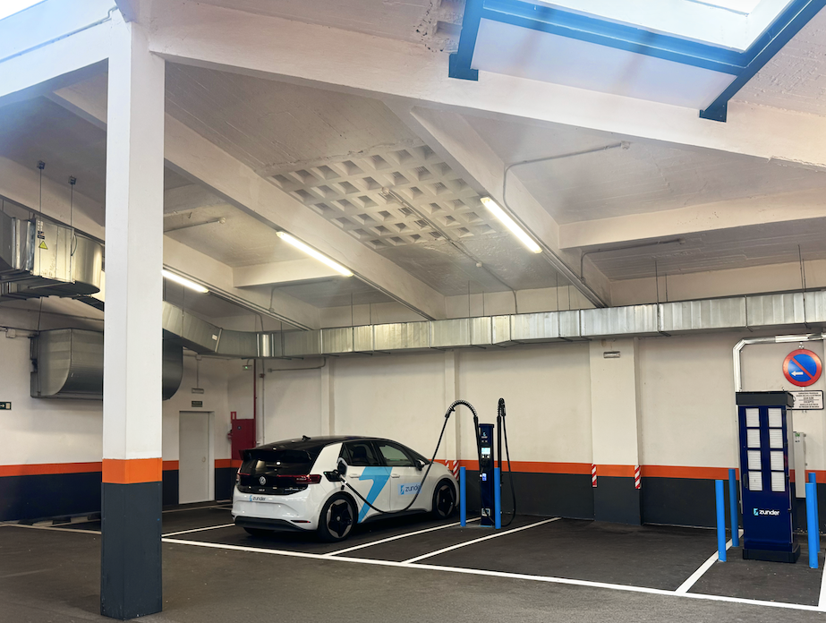 Estación de Carga de Zunder en BM Urquijo