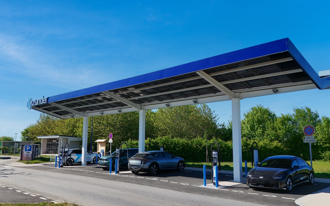 Station de recharge ultra-rapide Zunder pour VL et PL sur l&rsquo;aire de Risle et Charentonne (A28)