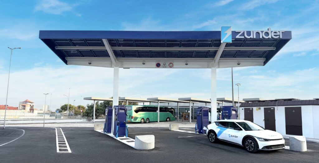 Estación de Carga Ultrarrápida de Zunder en L´Aldea